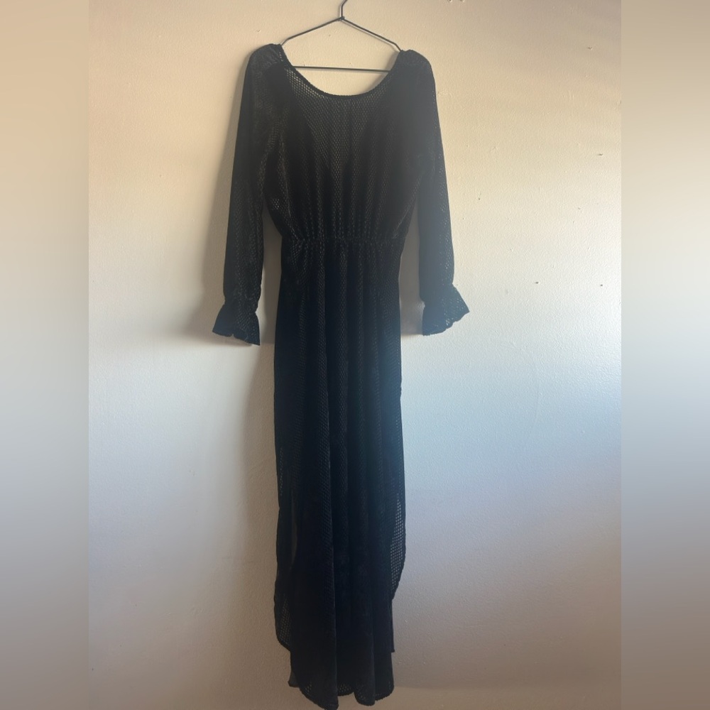 Flynn Skye Black Velvet Textures Side Slits  lined maxi dress  size M